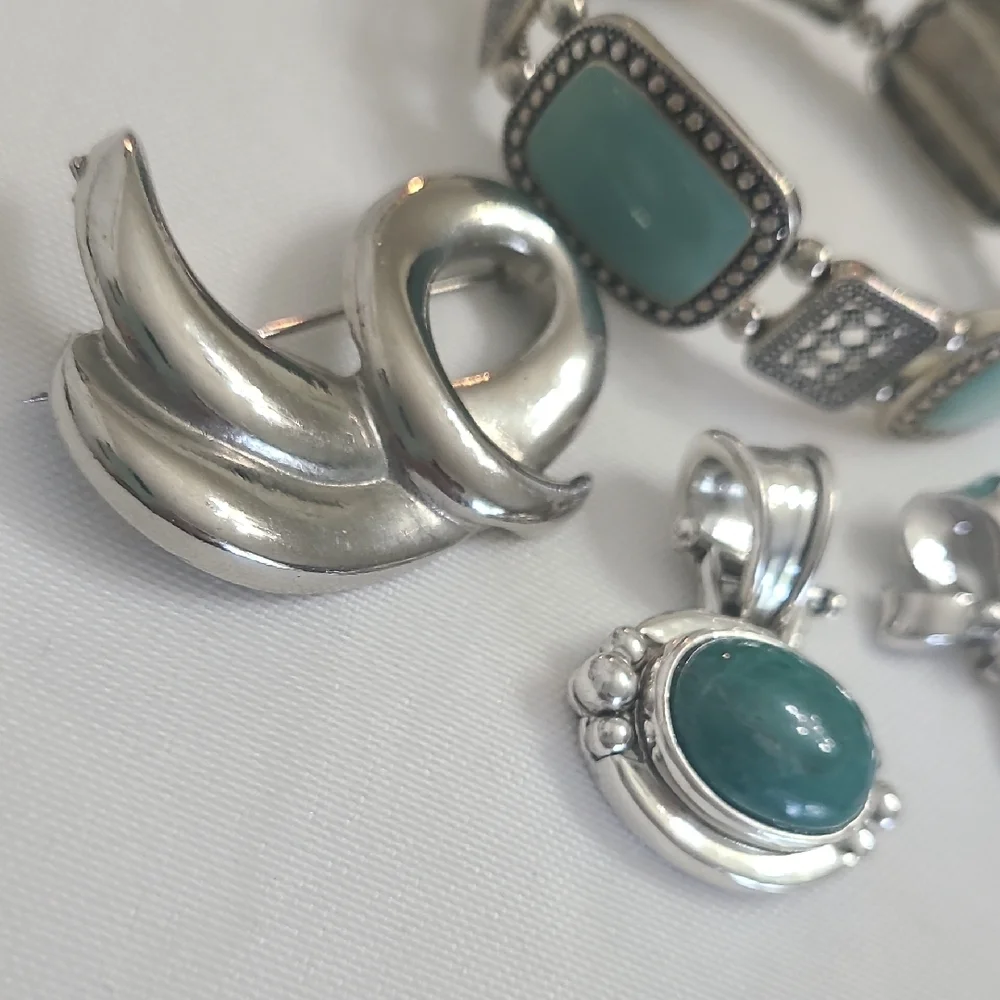 Silver and Turquoise Jewelry Set